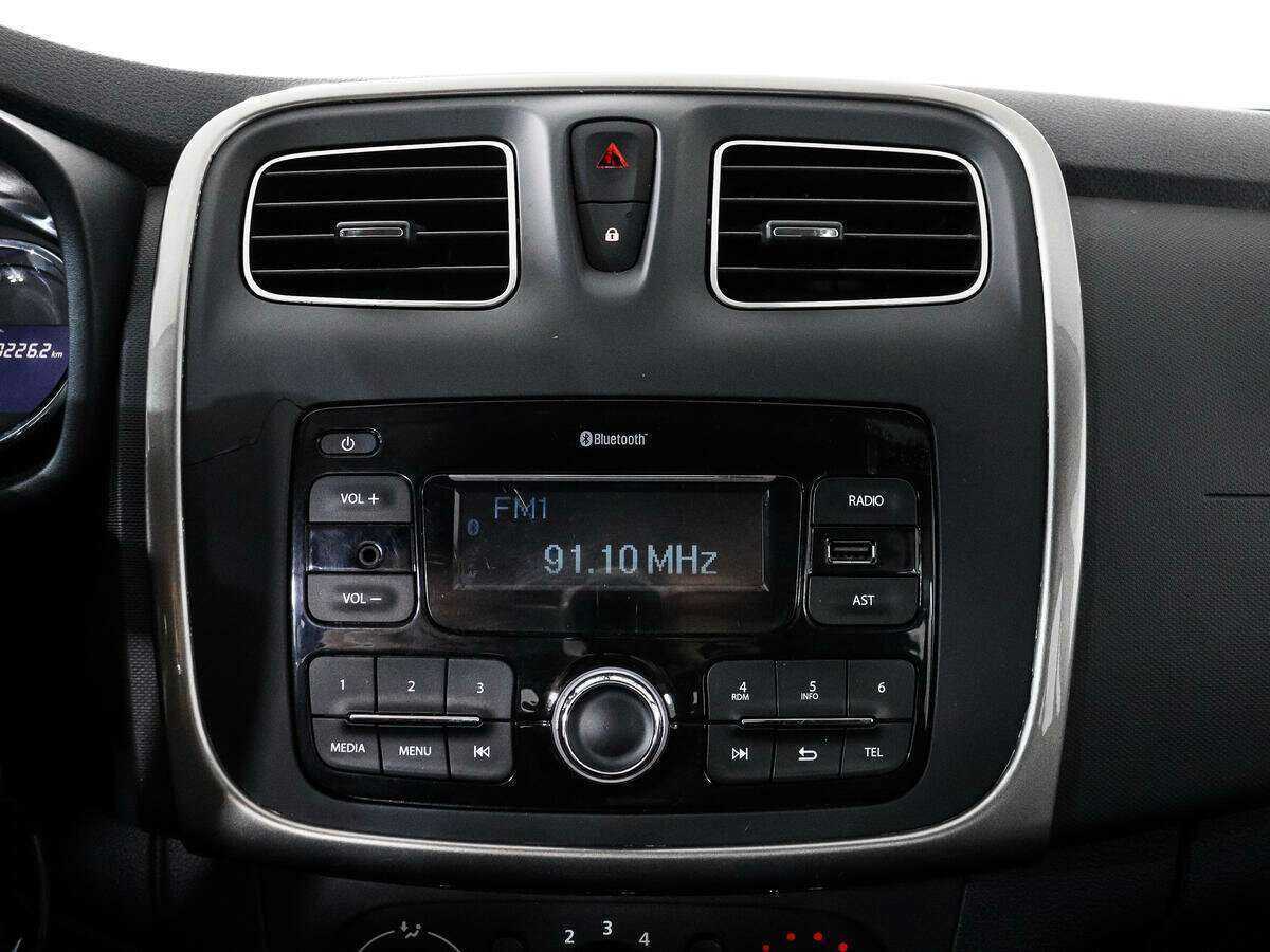 Купить Renault Sandero Stepway, 2018, 109 414 км, фото №11