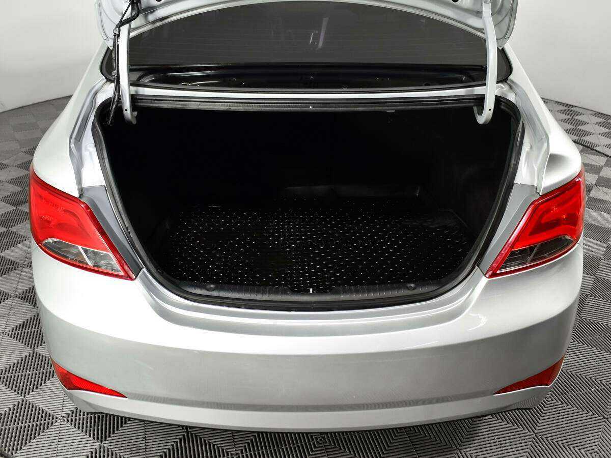 Купить Hyundai Solaris, 2014, 140 289 км, фото №13