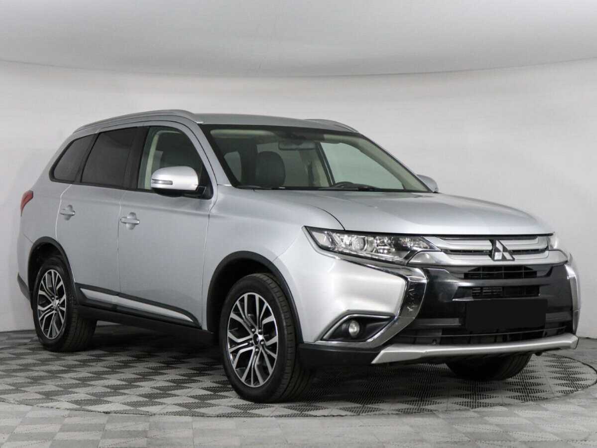 Купить Mitsubishi Outlander, 2017, 244 374 км, фото №3