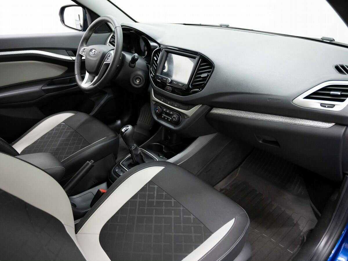 Купить Lada (ВАЗ) Vesta SW Cross, 2021, 38 000 км, фото №12
