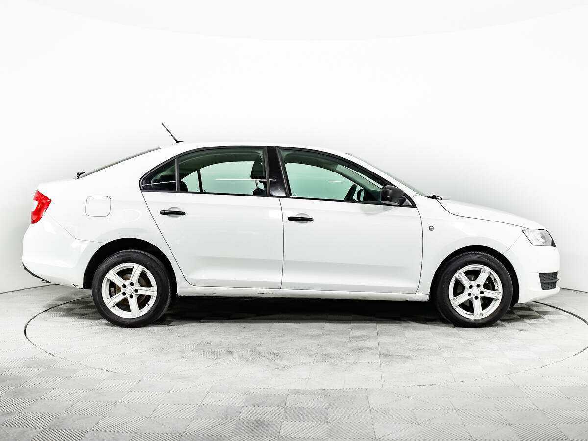 Купить Skoda Rapid, 2017, 263 659 км, фото №4