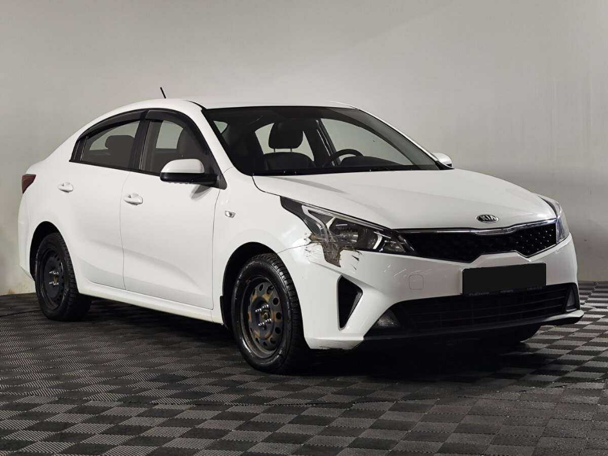Купить Kia Rio, 2021, 85 000 км, фото №2