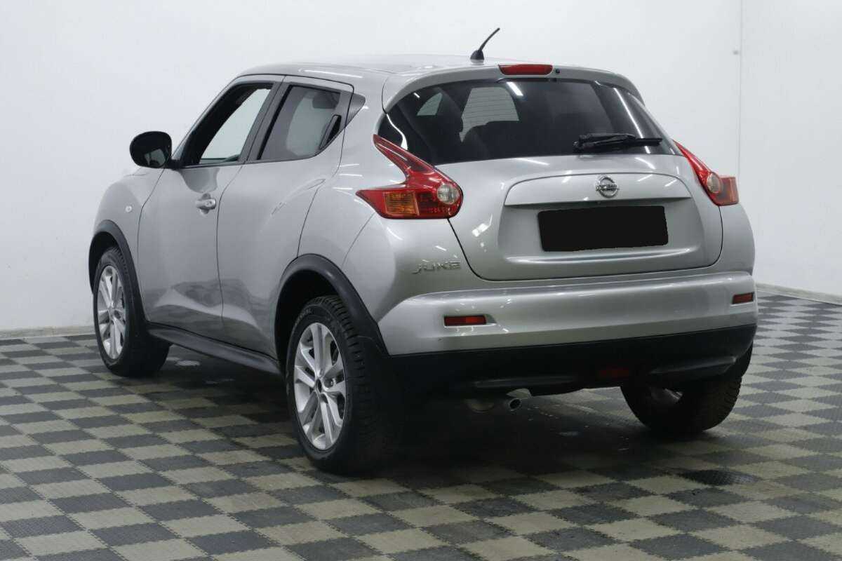 Купить Nissan Juke, 2014, 98 000 км, фото №2