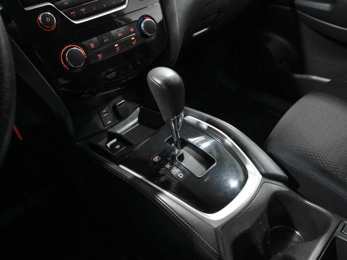 Купить Nissan Qashqai, 2014, 178 286 км, фото №9