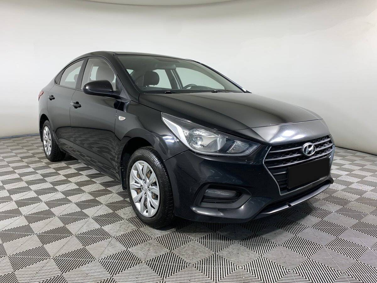 Купить Hyundai Solaris, 2017, 127 099 км, фото №3