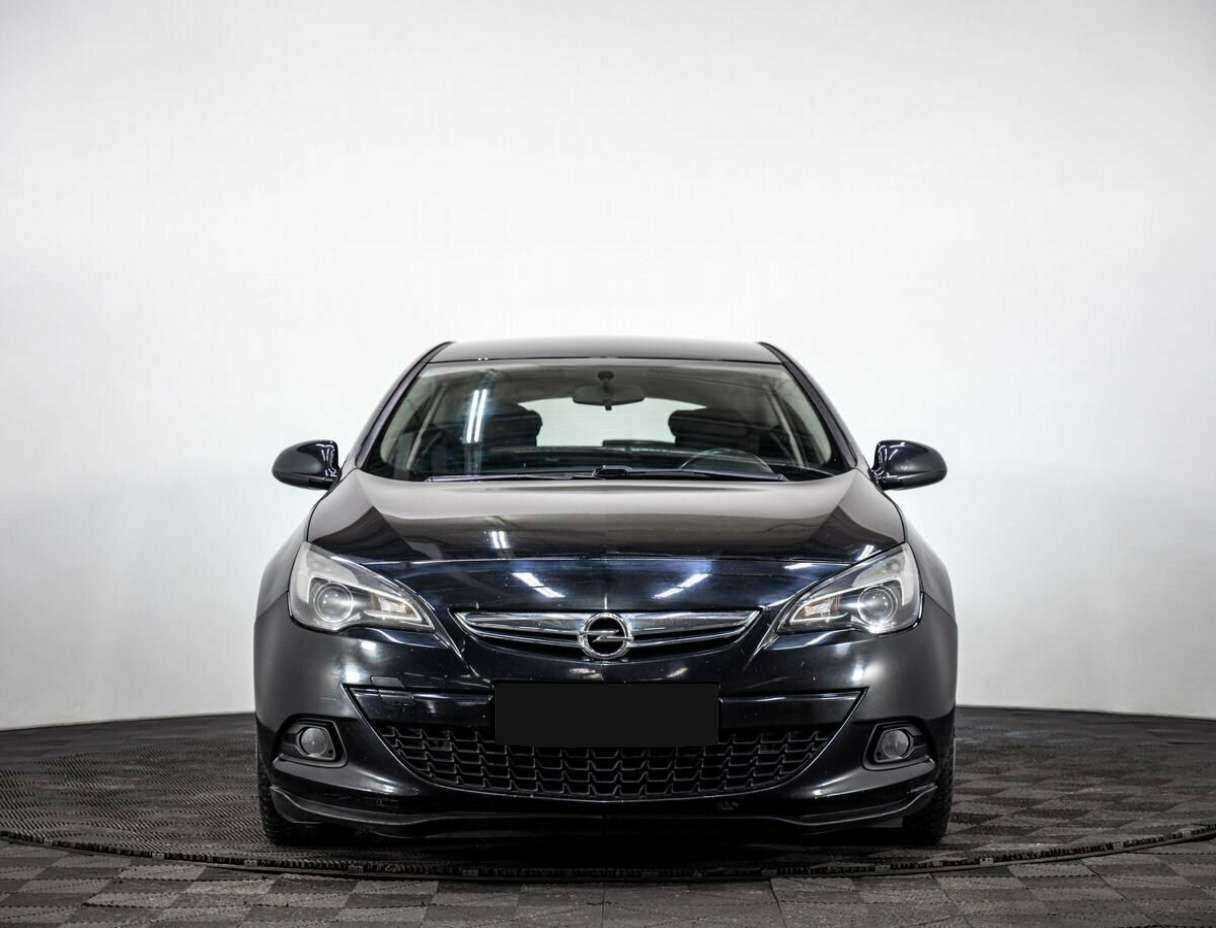 Купить Opel Astra GTC, 2013, 107 500 км, фото №2