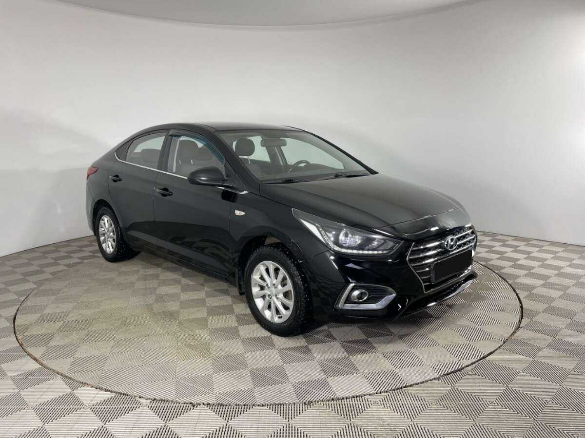 Купить Hyundai Solaris, 2017, 169 000 км, фото №3