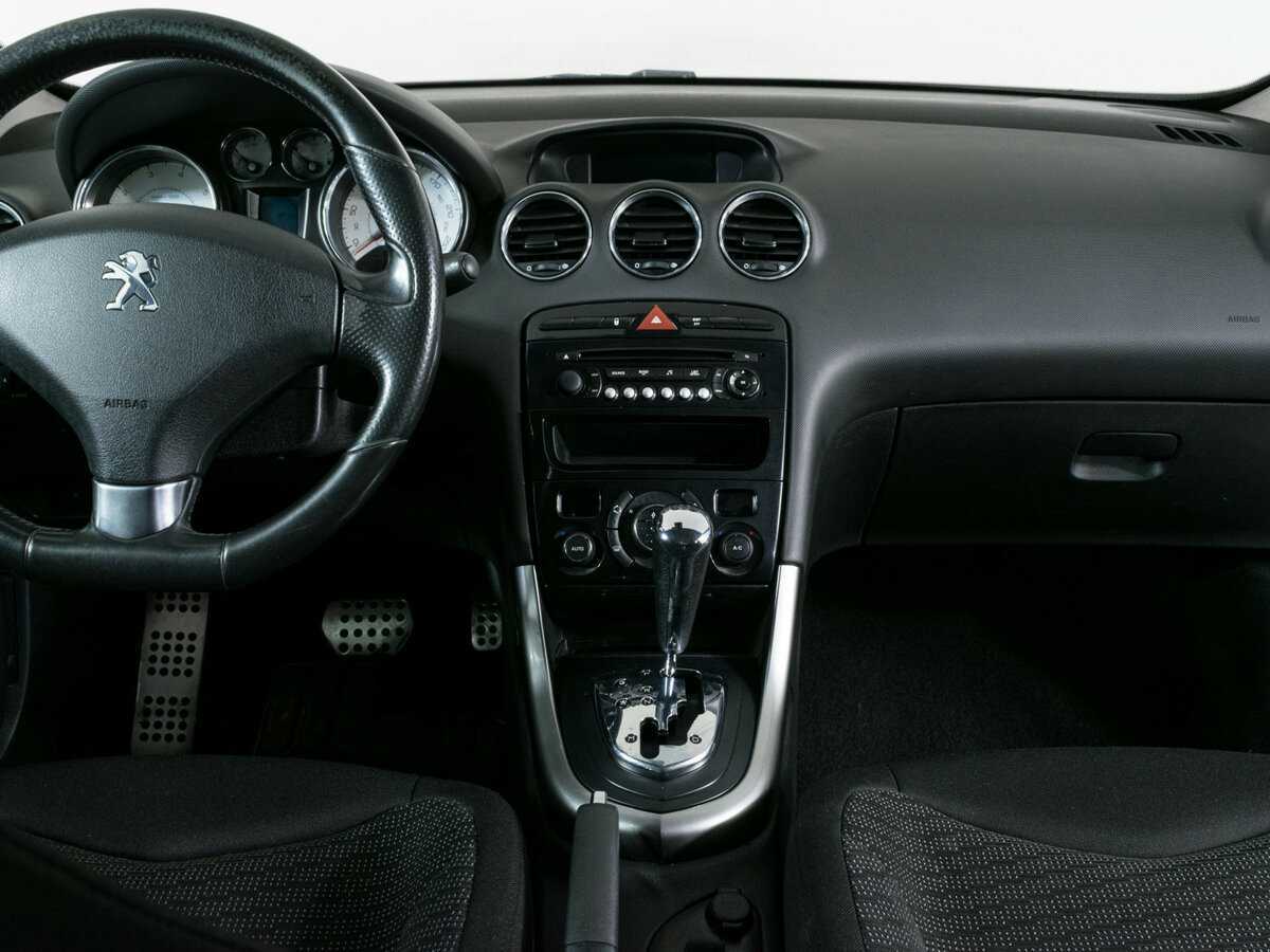 Купить Peugeot 308, 2012, 151 480 км, фото №9