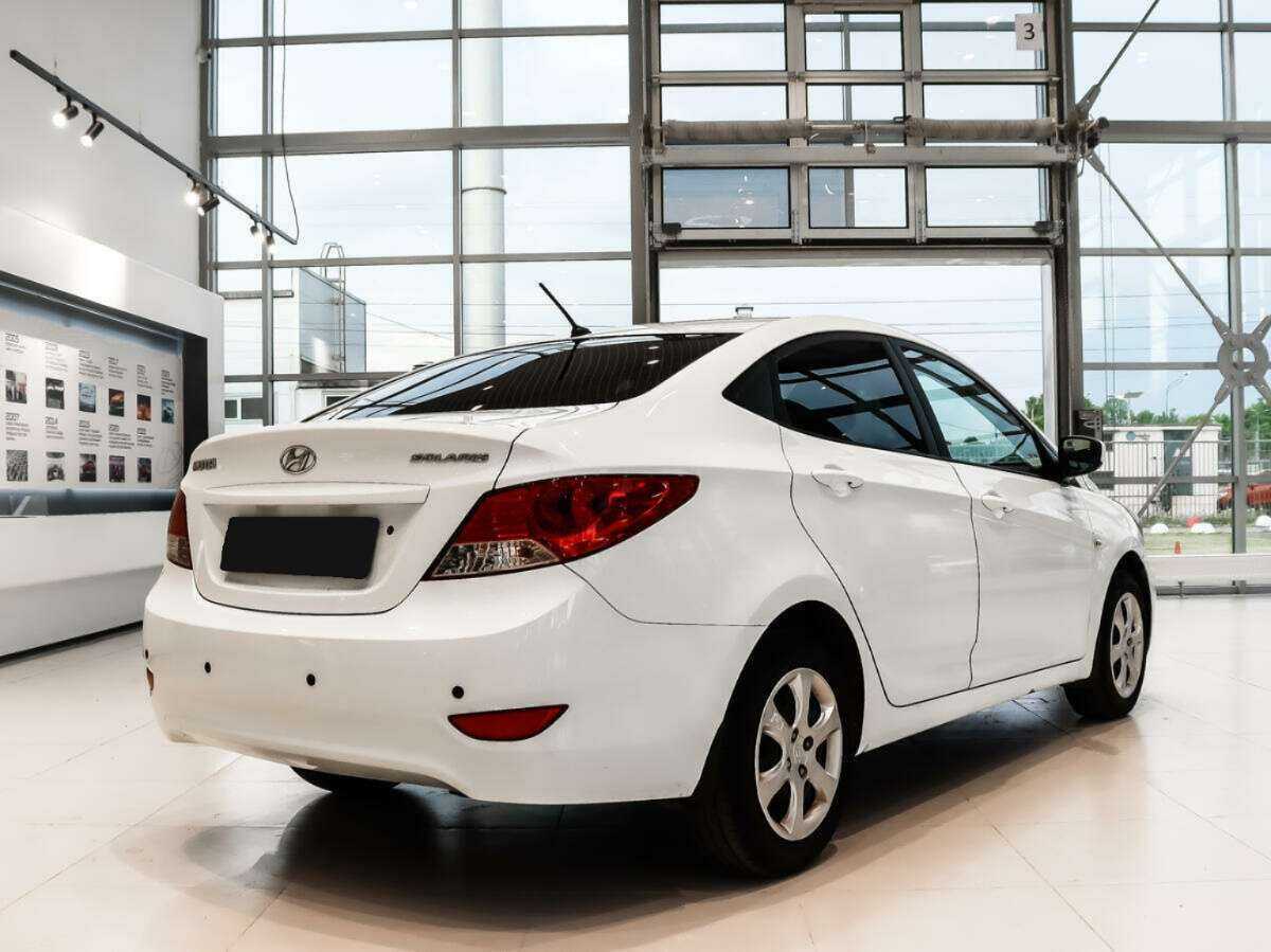 Купить Hyundai Solaris, 2012, 124 753 км, фото №5