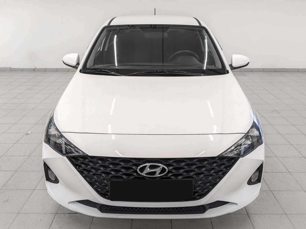Купить Hyundai Solaris, 2021, 66 252 км, фото №2