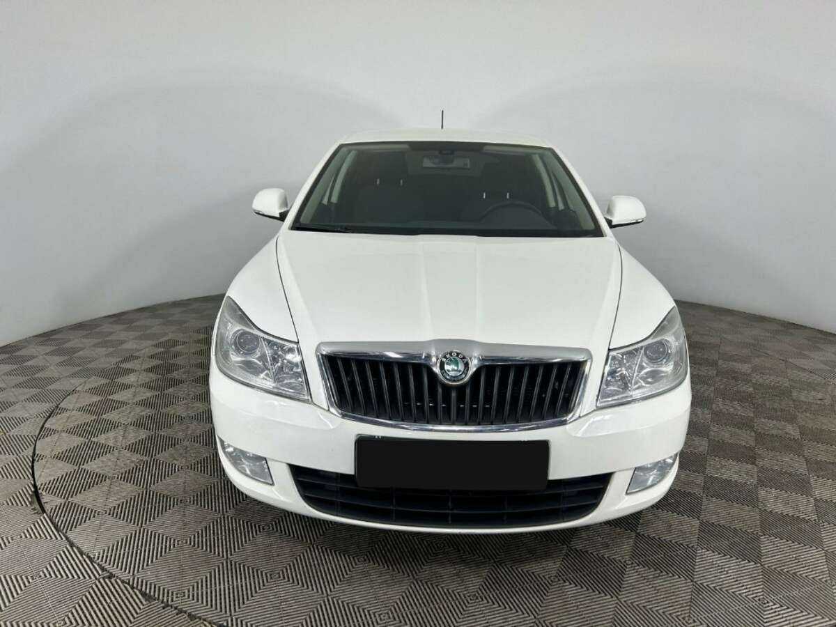 Купить Skoda Octavia, 2012, 132 127 км, фото №2
