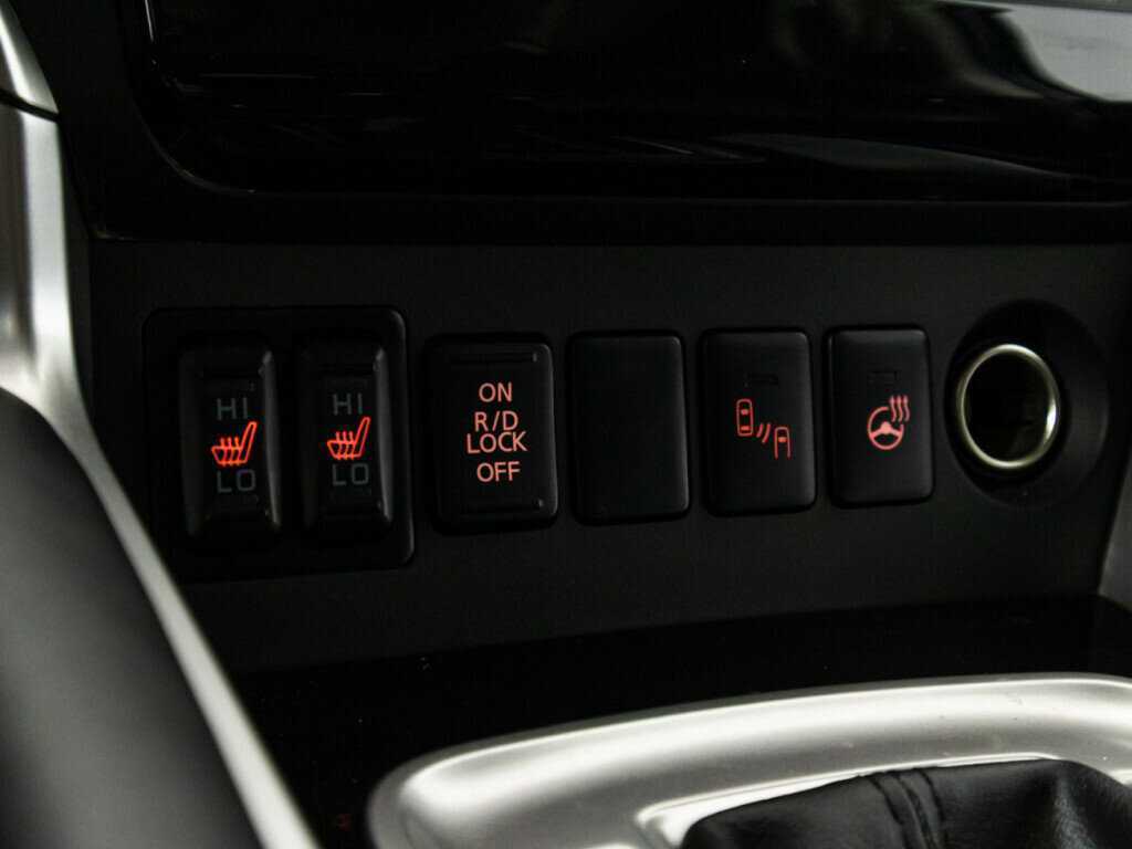 Купить Mitsubishi Pajero Sport, 2018, 99 701 км, фото №19