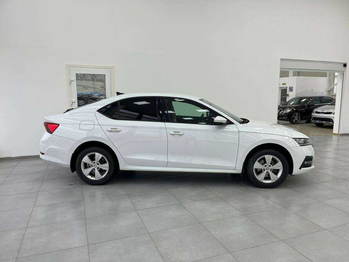 Купить Skoda Octavia, 2021, 77 350 км, фото №4