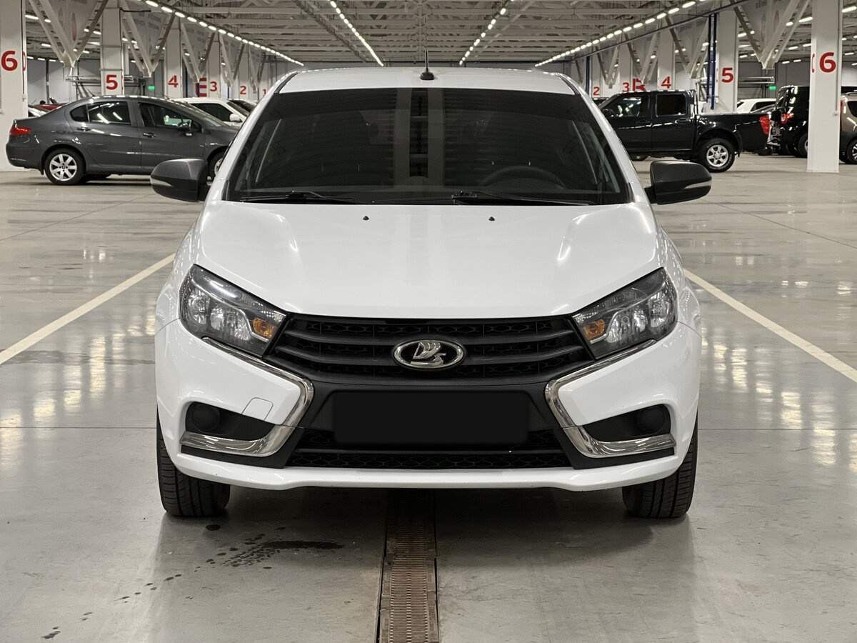 Купить Lada (ВАЗ) Vesta, 2018, 64 593 км, фото №2