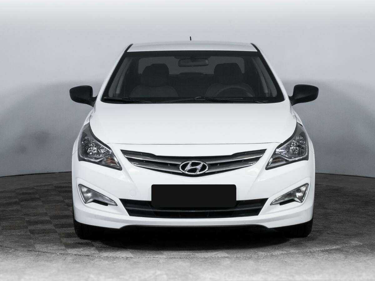 Купить Hyundai Solaris, 2015, 182 000 км, фото №2