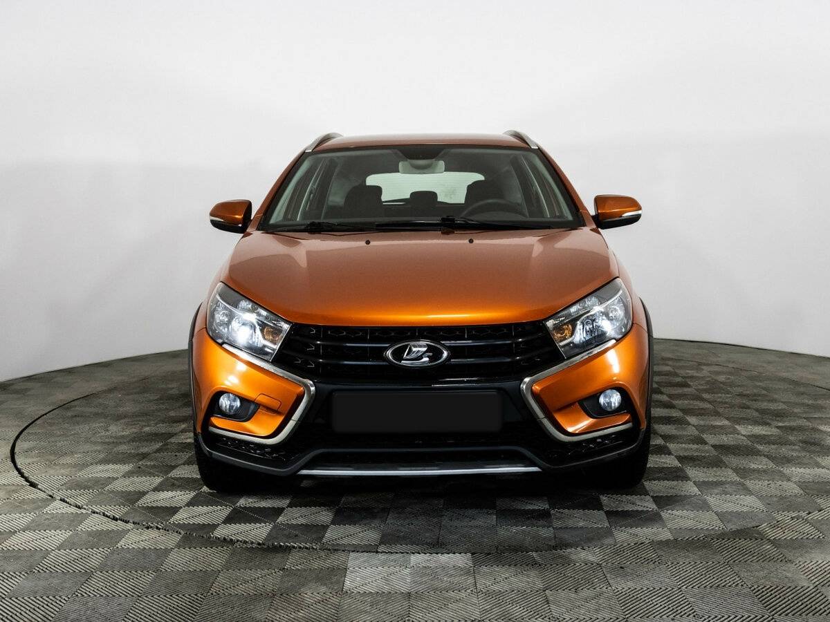 Купить Lada (ВАЗ) Vesta SW Cross, 2019, 99 843 км, фото №2