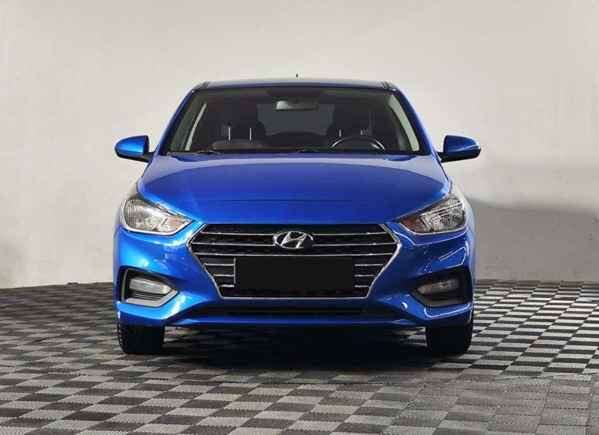 Купить Hyundai Solaris, 2018, 115 000 км, фото №2