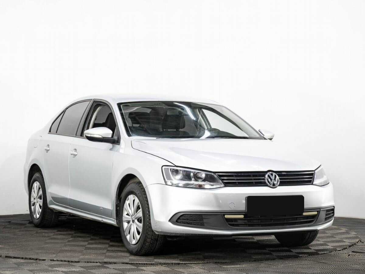 Купить Volkswagen Jetta, 2013, 229 226 км, фото №3