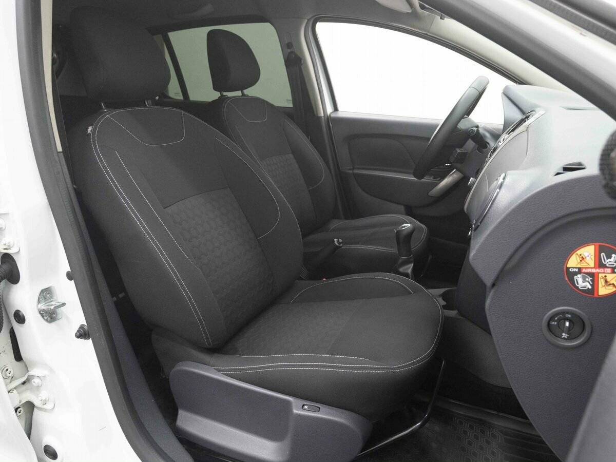 Купить Renault Sandero, 2016, 210 994 км, фото №12