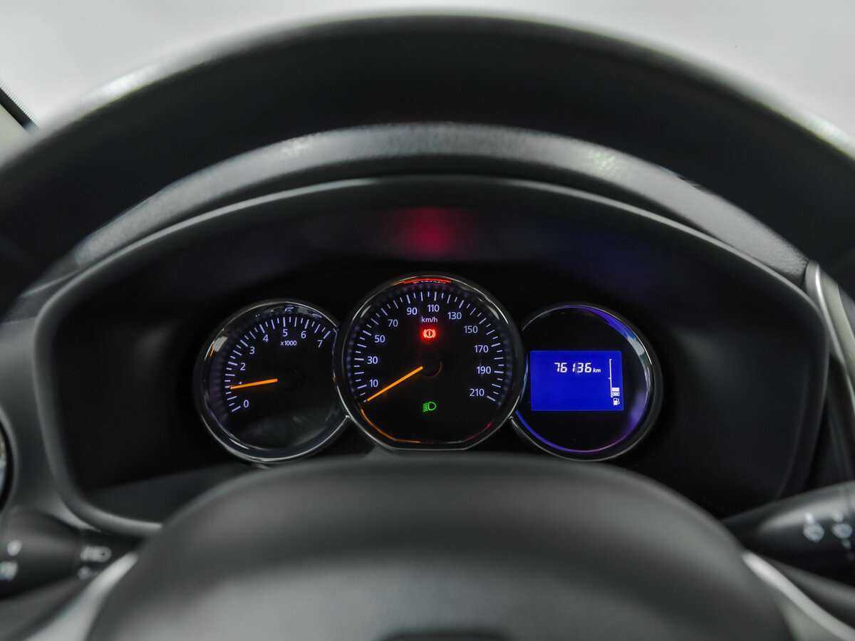 Купить Renault Logan, 2018, 75 905 км, фото №7