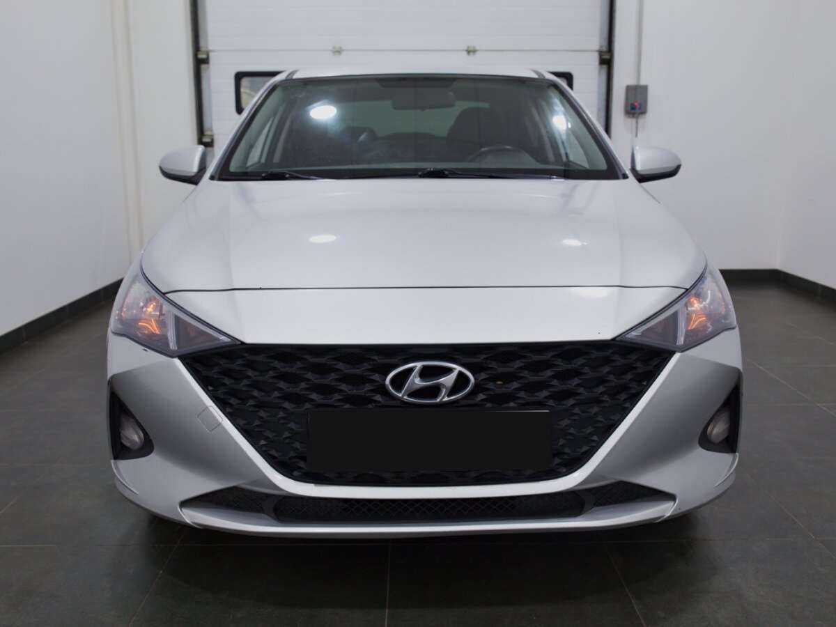 Купить Hyundai Solaris, 2020, 85 669 км, фото №2