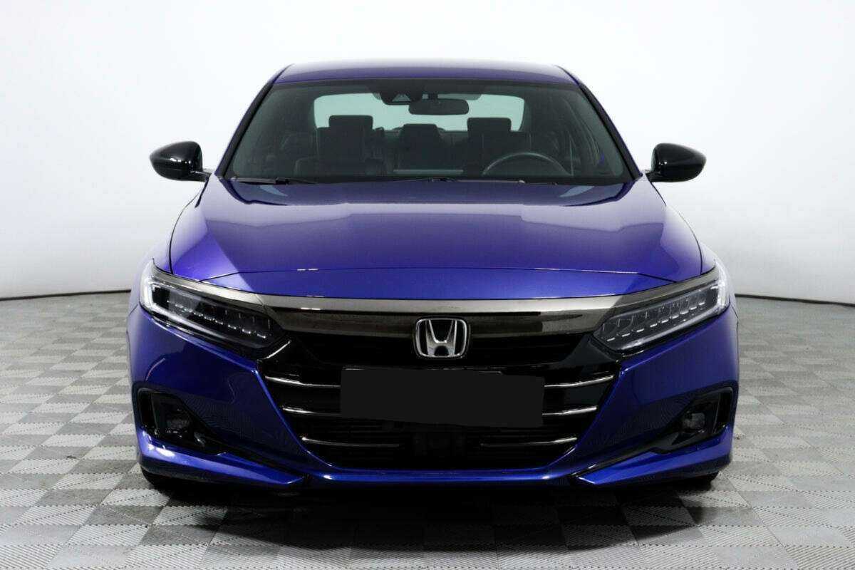Купить Honda Accord, 2022, 10 563 км, фото №2
