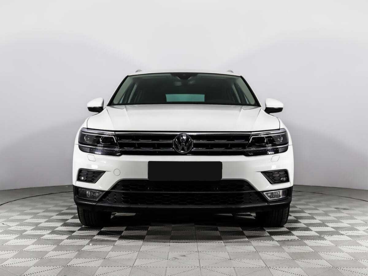 Купить Volkswagen Tiguan, 2019, 85 000 км, фото №2
