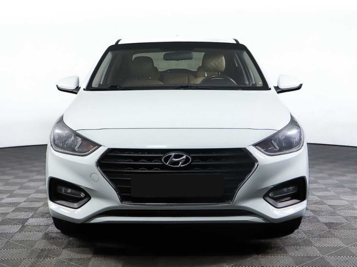 Купить Hyundai Solaris, 2018, 142 013 км, фото №2