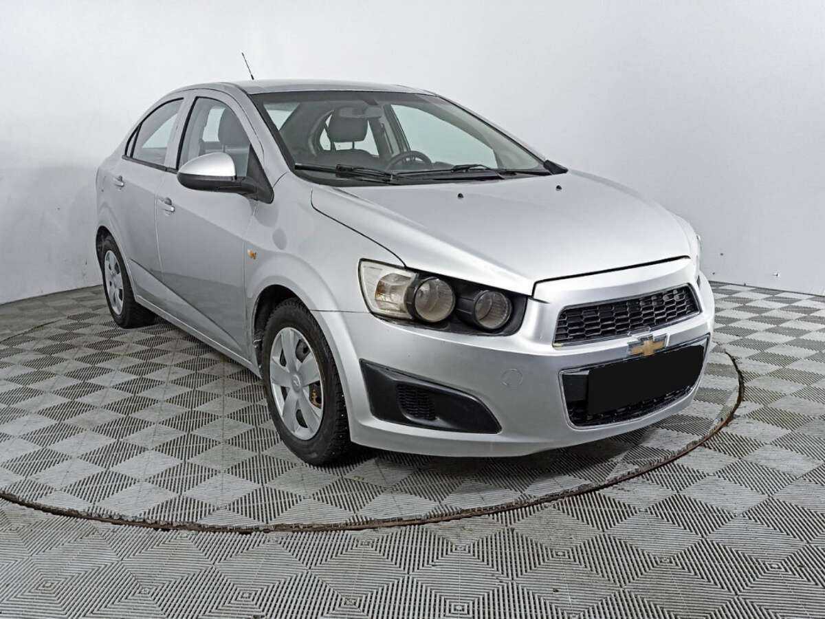 Купить Chevrolet Aveo, 2013, 142 248 км, фото №3