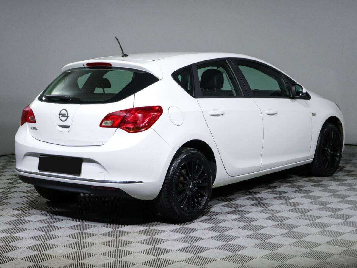 Купить Opel Astra, 2012, 117 000 км, фото №4