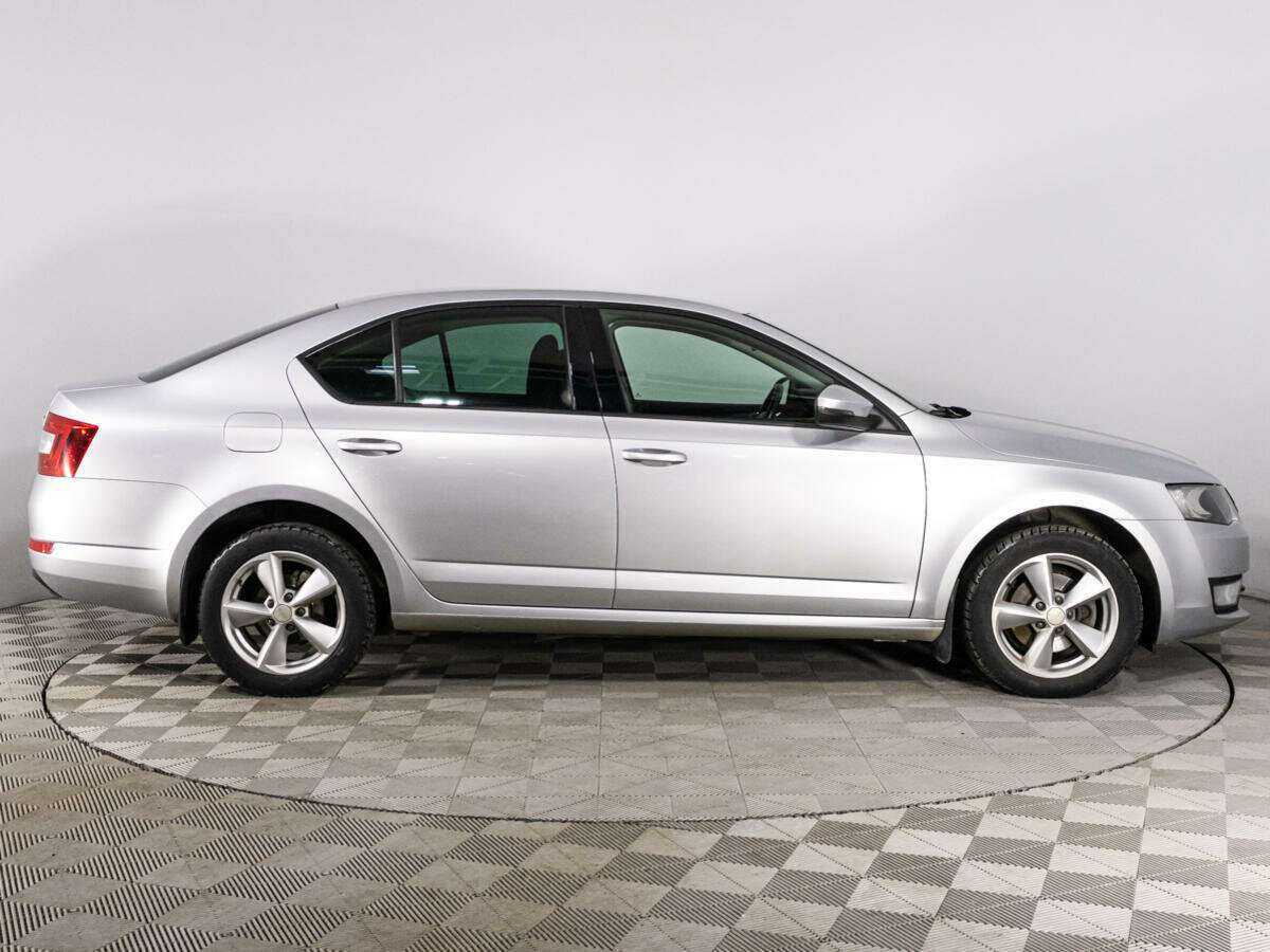 Купить Skoda Octavia, 2015, 129 882 км, фото №3