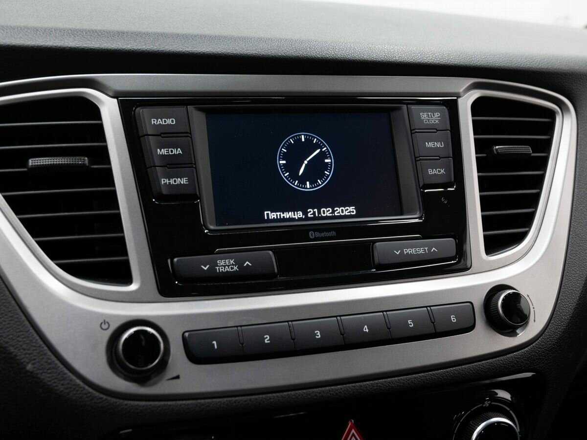 Купить Hyundai Solaris, 2019, 115 000 км, фото №19