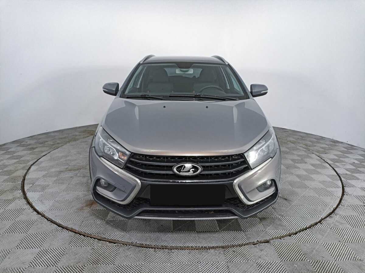 Купить Lada (ВАЗ) Vesta SW Cross, 2017, 320 079 км, фото №2