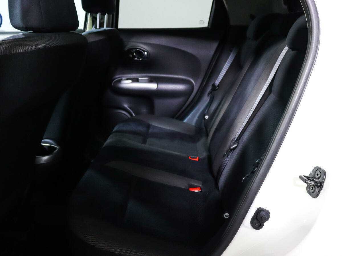 Купить Nissan Juke, 2012, 122 694 км, фото №8