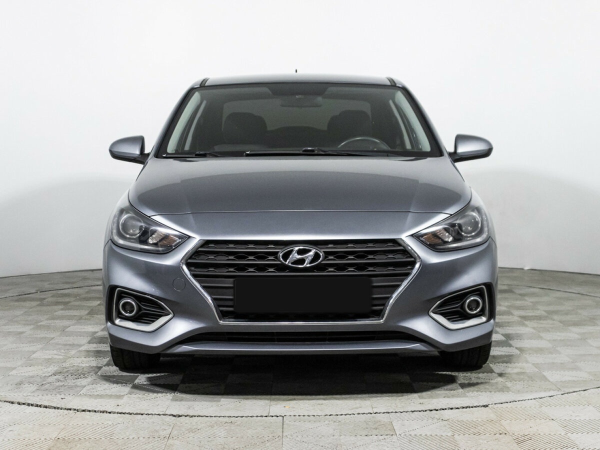 Купить Hyundai Solaris II, 2018, 155 597 км, фото №2