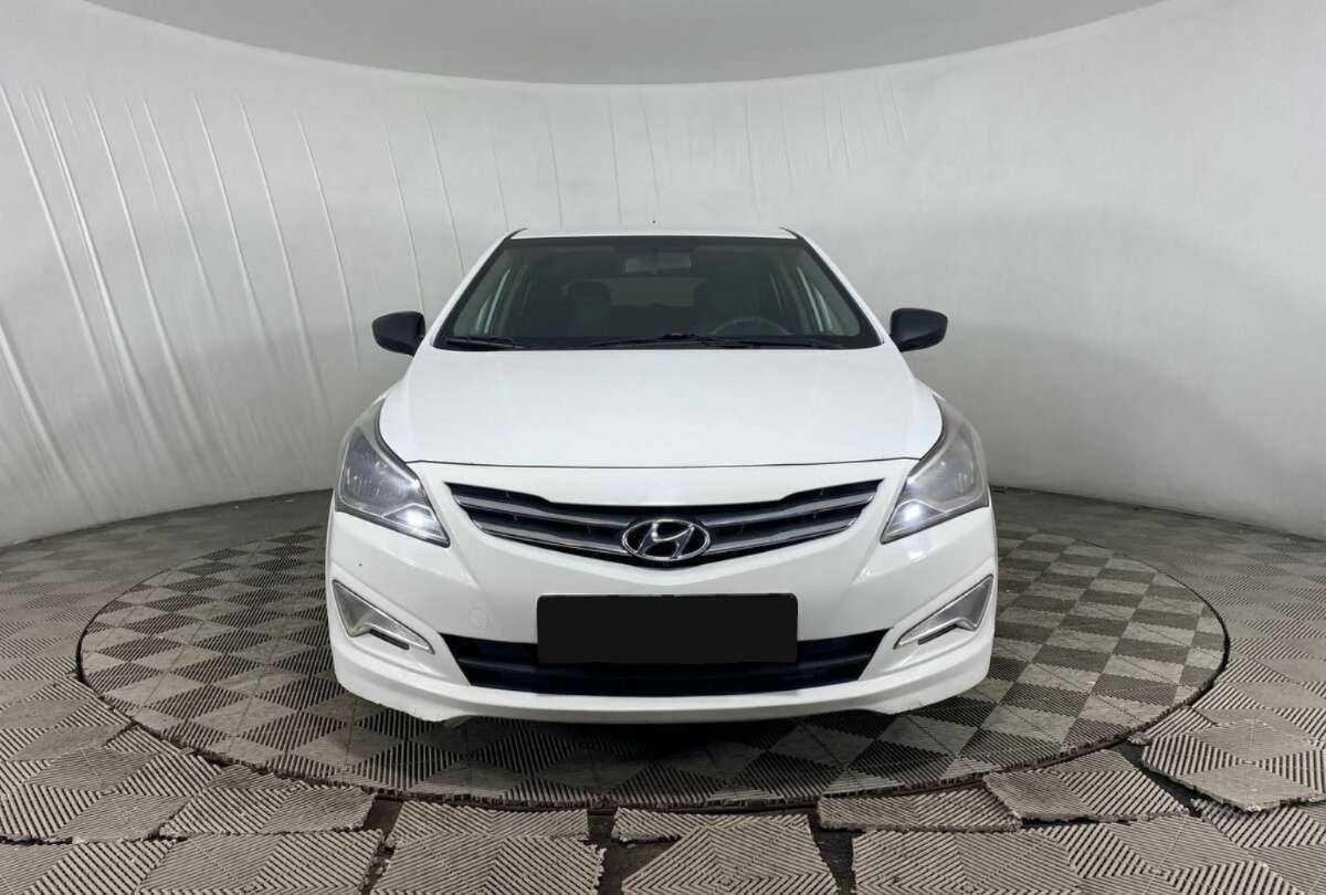 Купить Hyundai Solaris, 2014, 172 201 км, фото №2