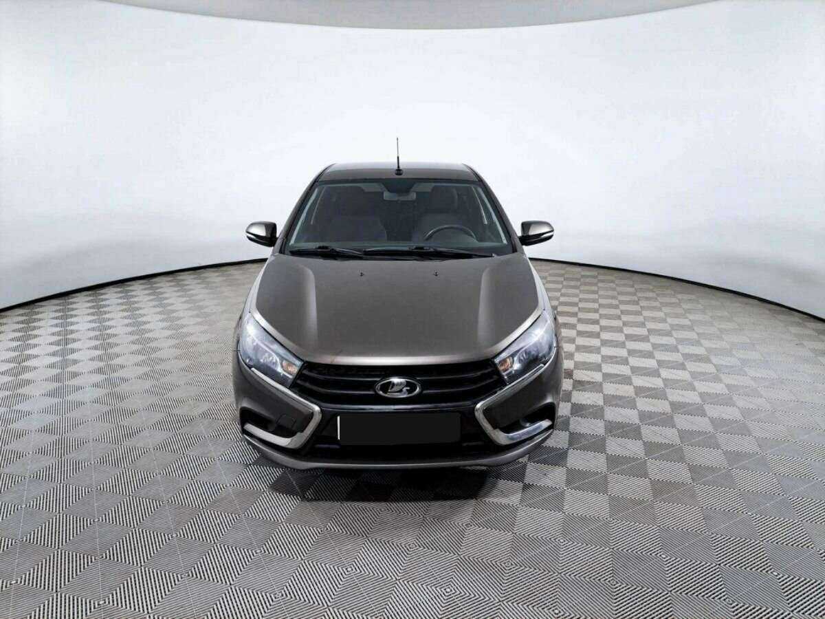 Купить Lada (ВАЗ) Vesta, 2018, 157 940 км, фото №2