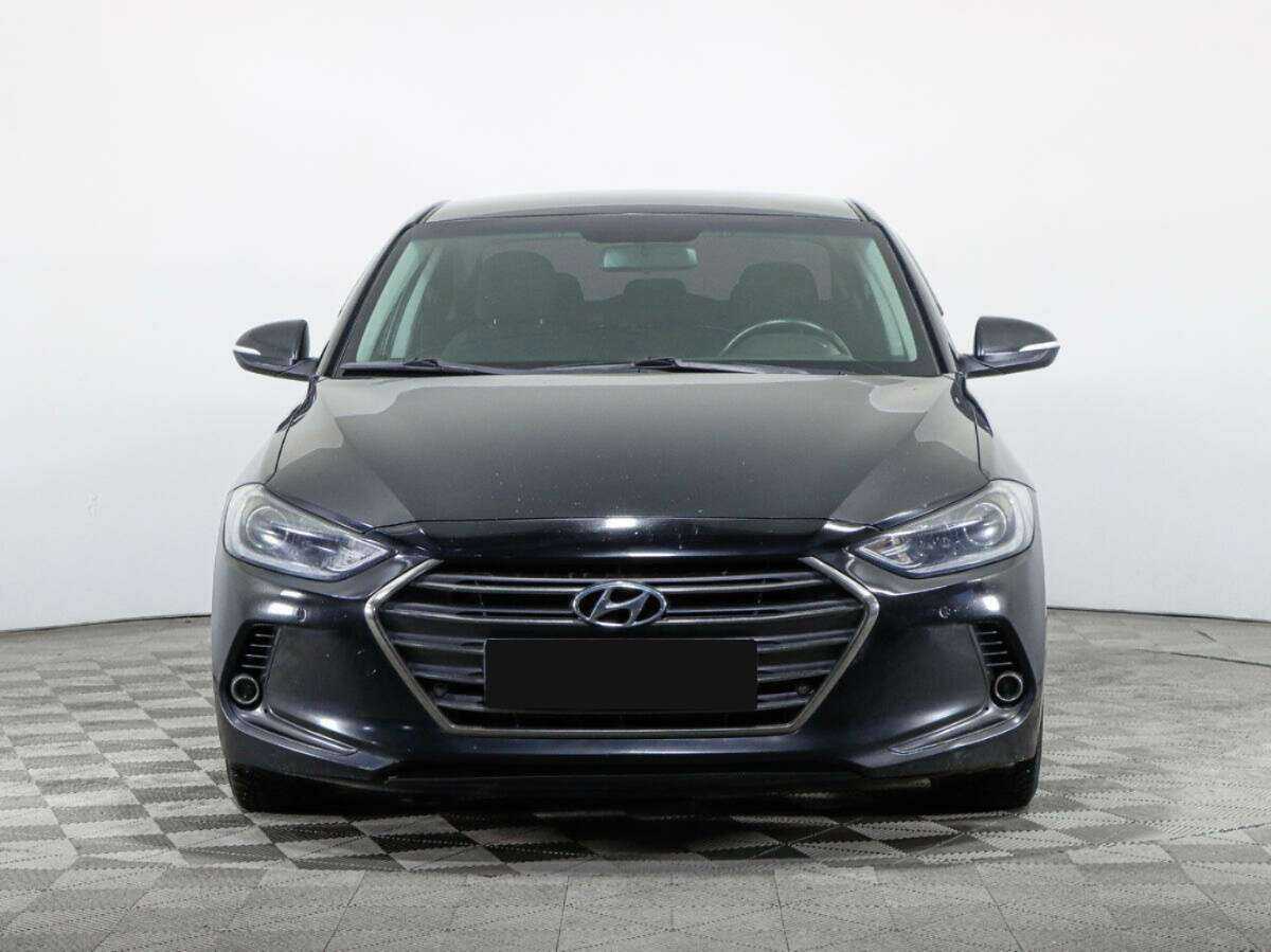 Купить Hyundai Elantra, 2017, 100 000 км, фото №2