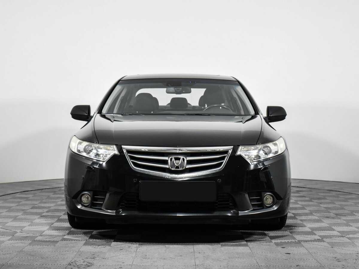 Купить Honda Accord, 2012, 68 157 км, фото №2