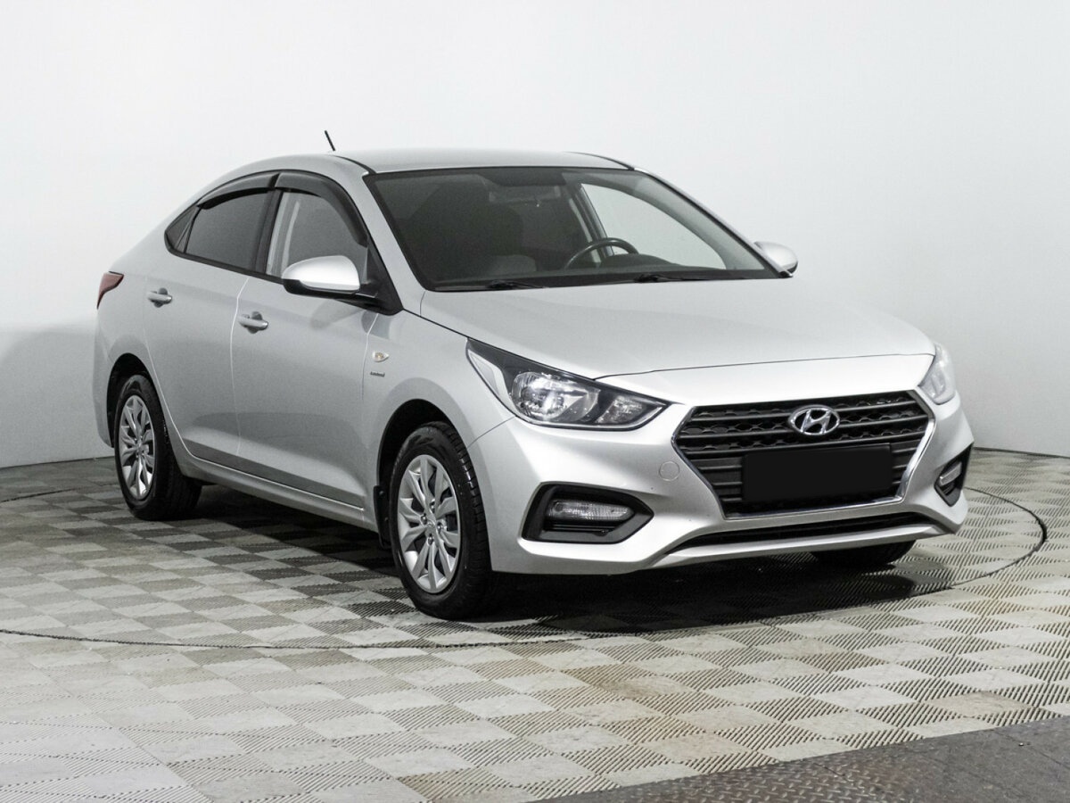 Купить Hyundai Solaris II, 2019, 129 351 км, фото №3