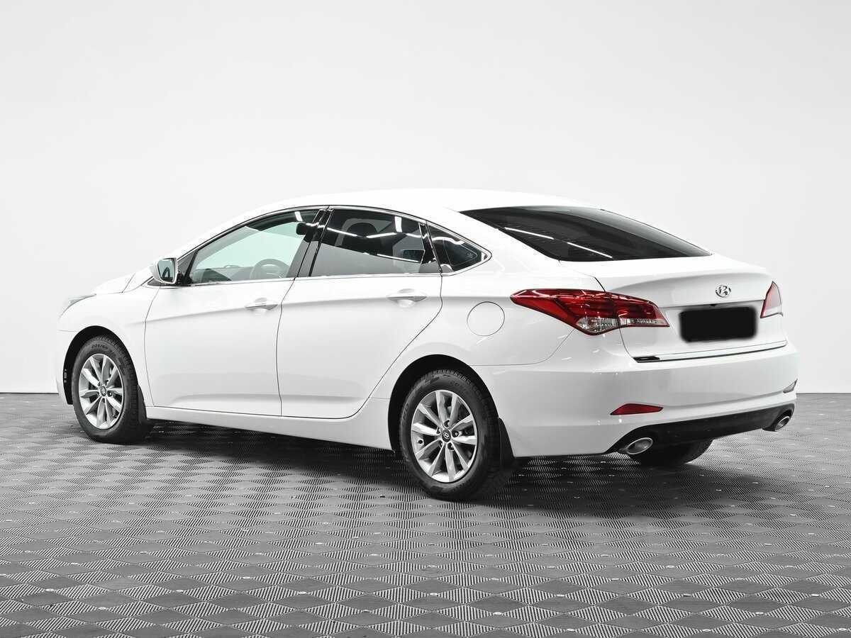 Купить Hyundai i40, 2016, 182 000 км, фото №4