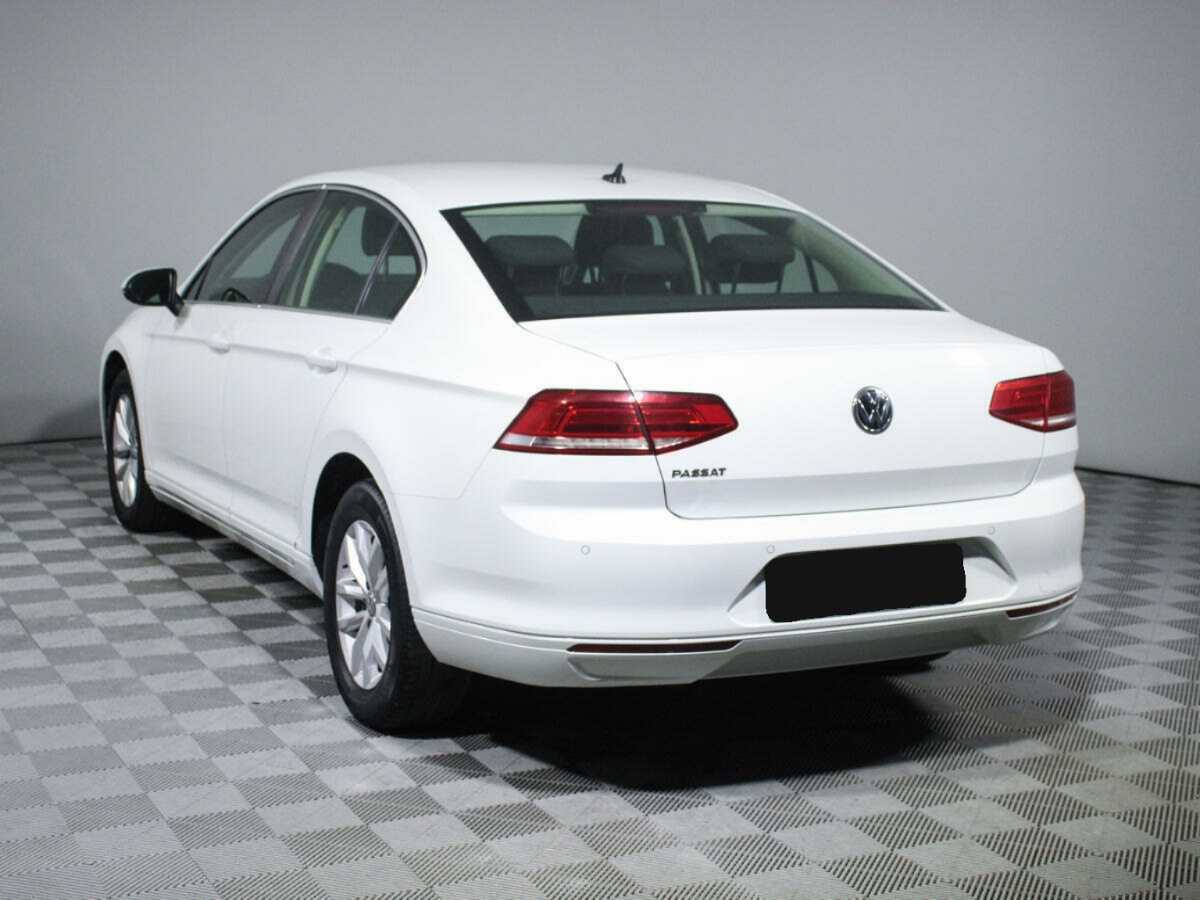 Купить Volkswagen Passat, 2018, 118 171 км, фото №7
