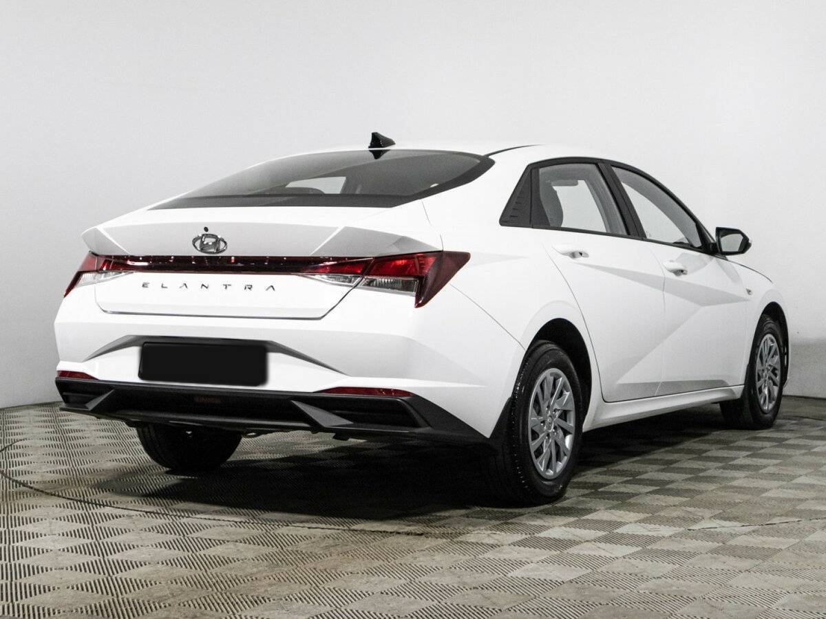 Купить Hyundai Elantra, 2021, 44 371 км, фото №5