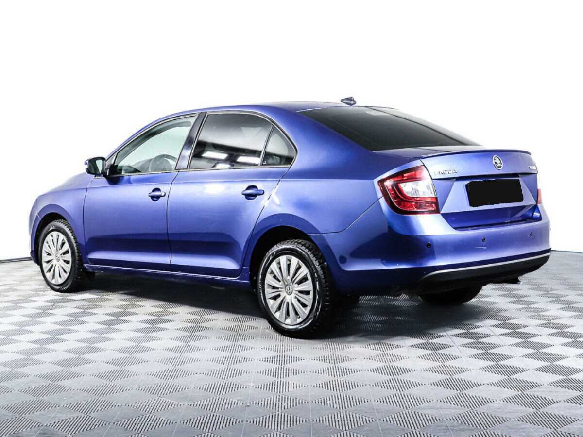 Купить Skoda Rapid, 2017, 158 100 км, фото №2