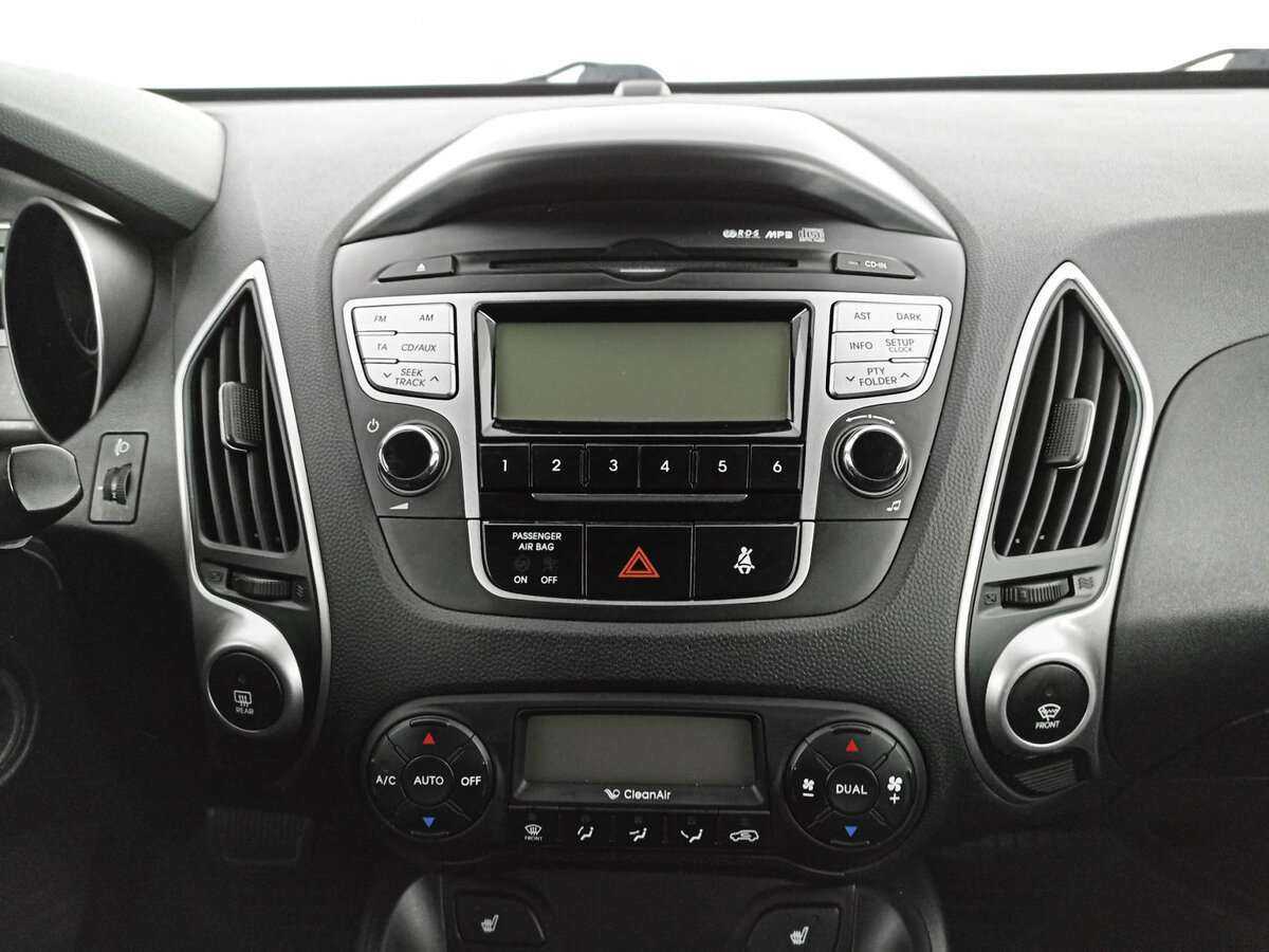 Купить Hyundai ix35, 2012, 148 003 км, фото №10