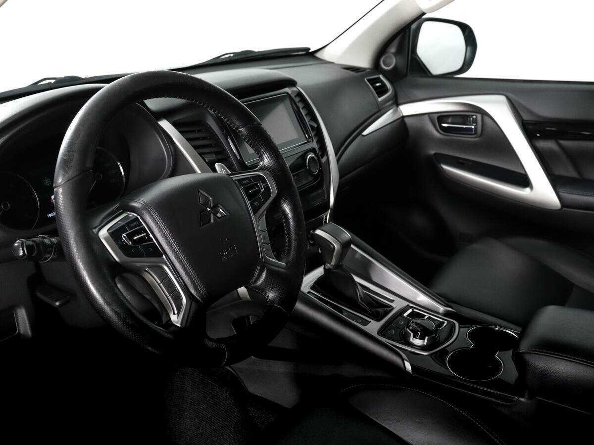 Купить Mitsubishi Pajero Sport, 2019, 194 988 км, фото №9