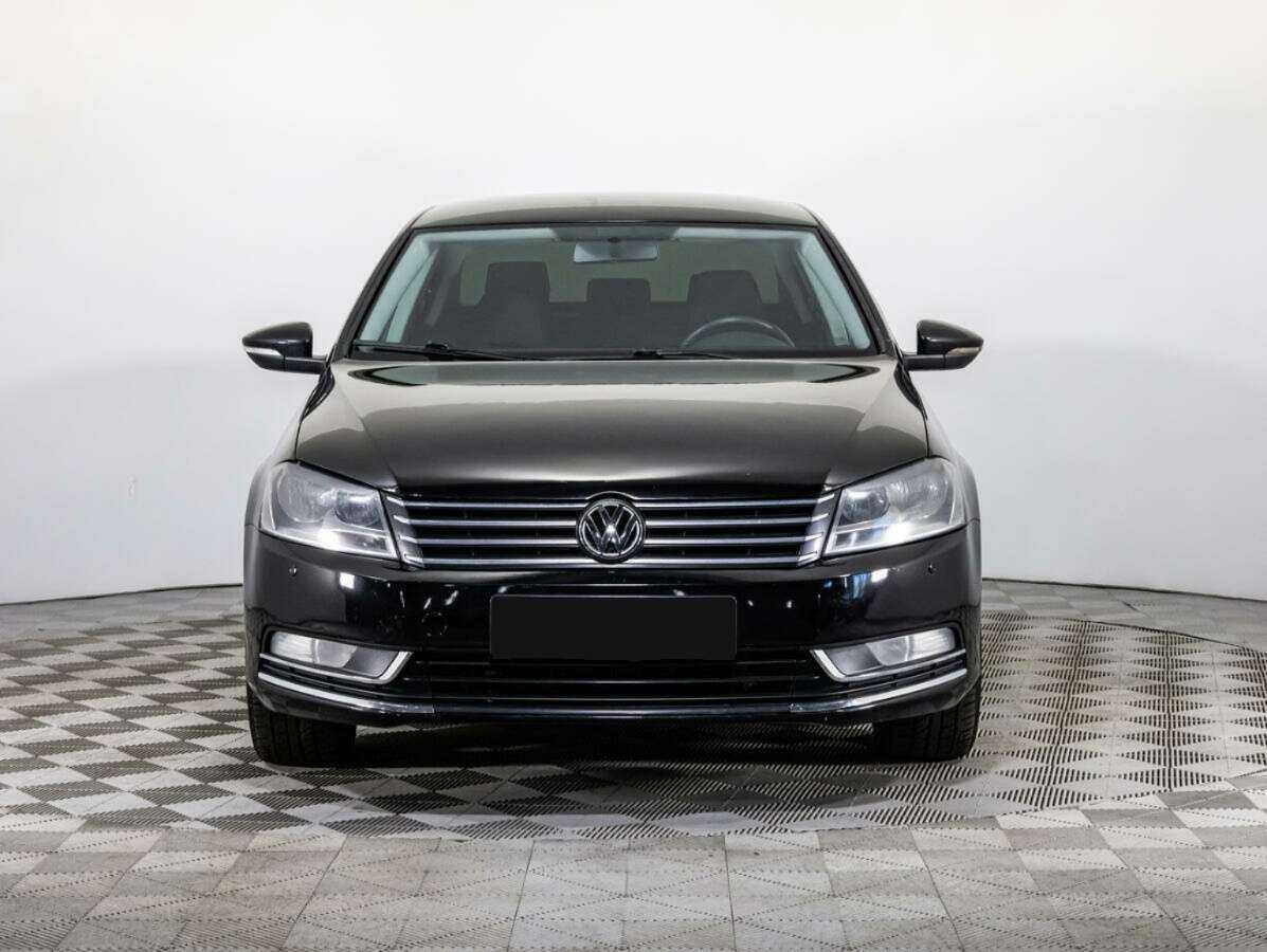 Купить Volkswagen Passat, 2013, 145 126 км, фото №2