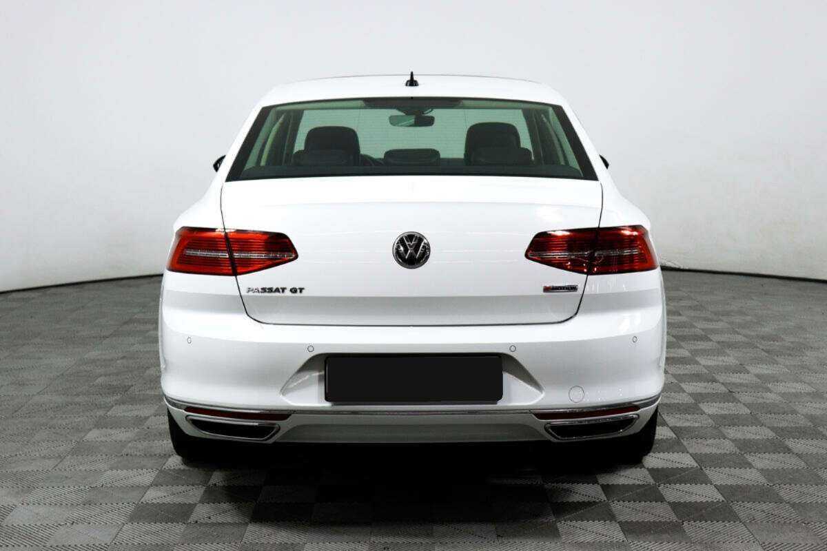 Купить Volkswagen Passat DSG7, 2018, 51 460 км, фото №5