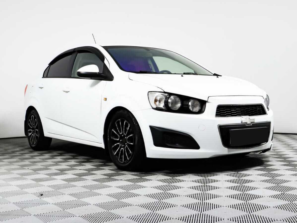 Купить Chevrolet Aveo, 2014, 134 203 км, фото №3