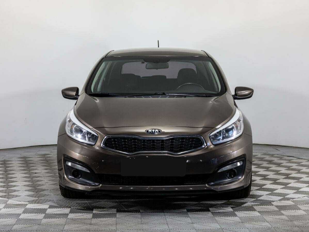 Купить Kia Ceed, 2015, 130 452 км, фото №2